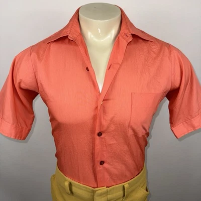 Camisa de vestir Van Heusen para hombre Hampshire House rosa de colección años 60 MCM discoteca pequeña 14,5 Foto 1 de 4