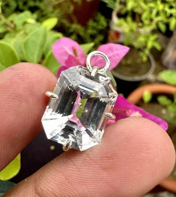 Pietra preziosa sfusa 30+ ct zaffiro bianco taglio smeraldo colore bianco... - Immagine 1 di 4