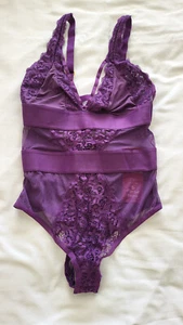 BNWT - TUTTI ROUGE Sheer Mesh & Lace Purple Bodysuit - Size S - Picture 1 of 7