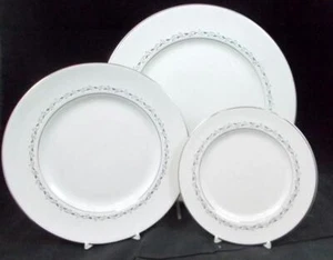 Grupo de platos de pan y mantequilla para ensalada de cena gris Flintridge Glendora - Imagen 1 de 7