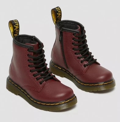 Botas infantis tamanho 10C - Dr Martens vermelho cereja softy Y - Imagem 1 de 4