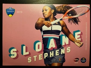 SLOANE STEPHENS 5X7 2019 WESTERN & SOUTHERN ATP TOURNAMENT COLLECTOR CARD - Picture 1 of 2
