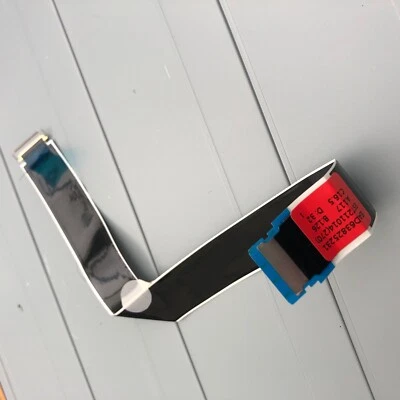 LG 32UN88A 32-inch Flat Cables - Image 1 of 3