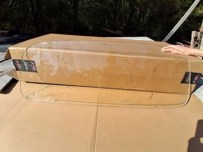 Chevrolet 1940 cupé sedán parabrisas trasero vidrio Foto 1 de 2