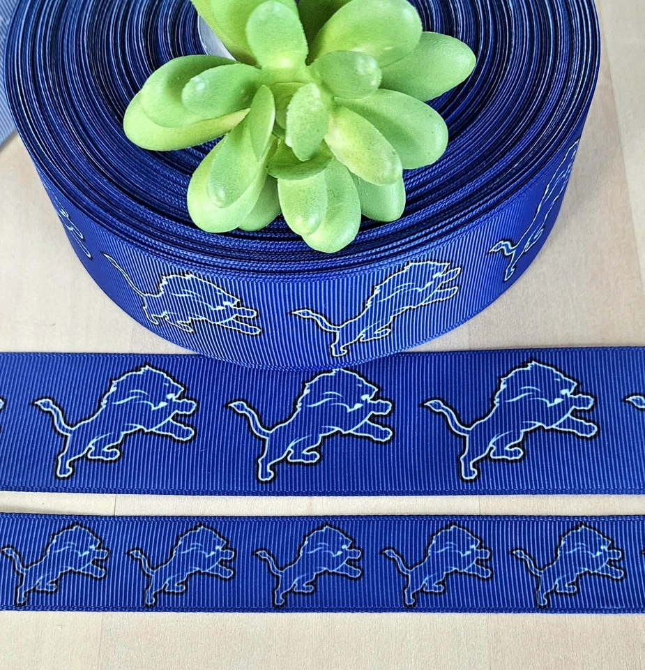 7/8 & 1.5" (1 YD) Detroit Lions Grosgrain Ribbon Football Cheer Bow Lanyard - Image 1 of 1