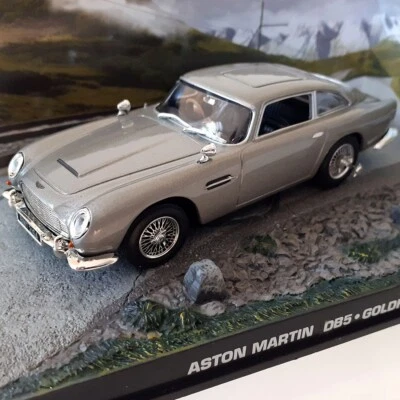 FABBRI JAMES BOND 007 GOLDFINGER EN  BOITE D'ORIGINE & PLINTHE 3D - Photo 1/4