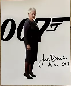 Judi Dench Signed M 8x10 Photo. James Bond Pierce Brosnan, Daniel Craig - Picture 1 of 1
