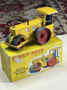 French Dinky Toys #830 #90A Rouleau Richier VG in G Box all original French - Picture 1 of 14