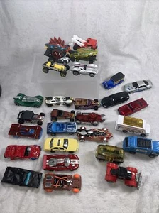 Hot Wheels 19 Matchbox 5 Maisto 4 Lot Of Cars 1:64 Scale Model Assortment - Picture 1 of 23