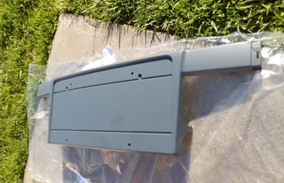 2001 2002 2003 BMW E39 Bumper OEM License plate Bracket Holder 540i 525i 530i - Image 1 of 3