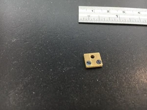400 Day Clock Top Block 7.5 mm x 8.0mm - Picture 1 of 3
