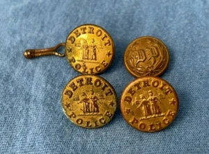 Lote de 4 Botones de Latón Antiguos POLICÍA DETROIT de 5/8" Dos Tipos De Colección Ciudad - Imagen 1 de 11