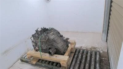 Conjunto de transmisión automática usado se adapta a: Ford Edge 2010 AT 6 velocidades ID AA8P-700 Foto 1 de 4