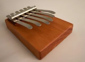 ETHNO SP41 6 - Kalimba basse 6 notes - Bild 1 von 2