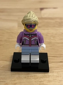 Lego Downhill Skier Minifigure Collectible Series 7 (col119) Girl Goggles Purple - Picture 1 of 3