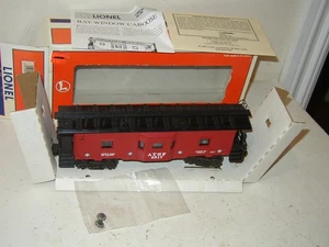 Lionel 6517 AT&SF Bay Window Caboose Illuminated #6-19732 Santa Fe LNIB - Picture 1 of 4