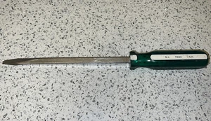 Vtg SK Screwdriver 3/8" Flat Slotted 12-1/2" Handle Green and White - 72128 USA - Picture 1 of 10