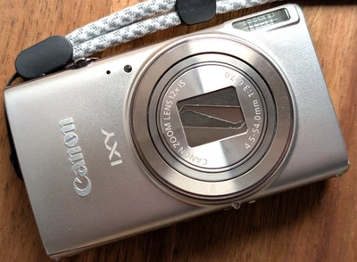 N MINT Canon IXY 650 PowerShot ELPH 360 HS 20.2MP Digital Camera Japan silver - Image 1 of 4