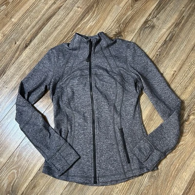 Chaqueta Lululemon Define Luon jaspeada negra/gris talla 8 usada en excelente estado venta al por menor $128 Foto 1 de 4