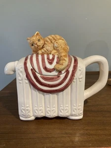 "Tetera vintage 1992 gato gatito gatito en radiador fiesta de té Grannycore elegante 6,5""" - Imagen 1 de 13
