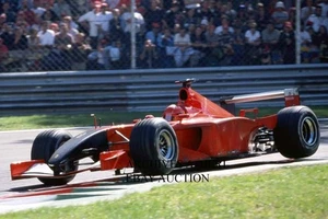 Ferrari driver Michael Schumacher 2001 Formula One Italy Grand Prix photo - Picture 1 of 1