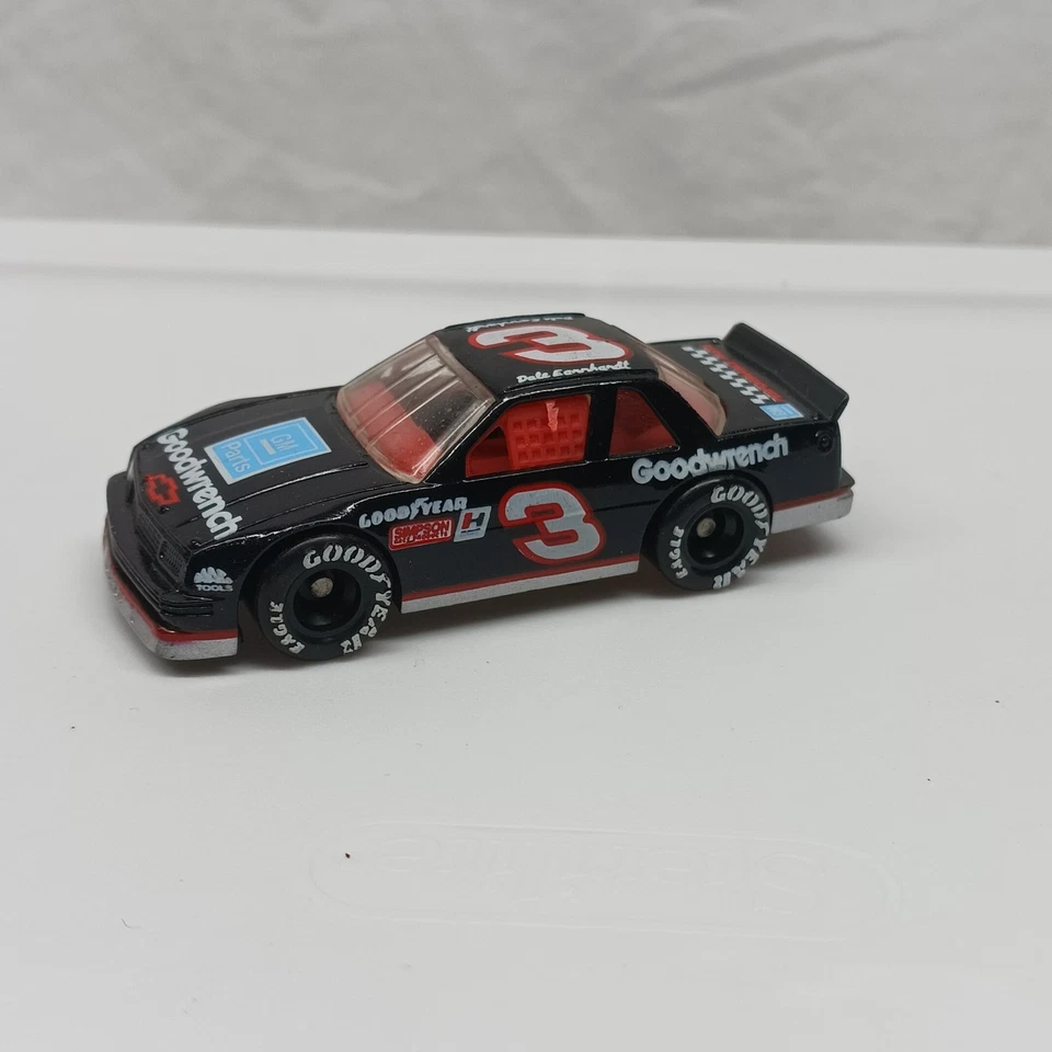 Chevy Lumina Dale Earnhardt 1991 Matchbox #3 Nascar diecast escala 1:66 Foto 1 de 4