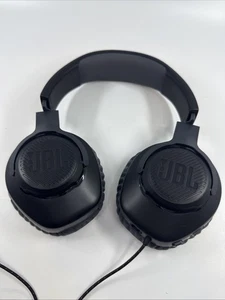 JBL Quantum 100 Cuffie da Gioco Surround Sound Cuffie per PC Nero - Foto 1 di 7