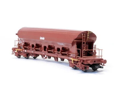 Tillig TT  15350, 4achs Getreide Schwenkdachwagen Gattung Tadgs-y, der DR, EP IV - Bild 1 von 4