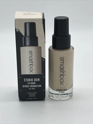 Smashbox Studio Skin 24 Hour Hydra Foundation Oil-Free -  0.1 Very Fair - Image 1 of 4