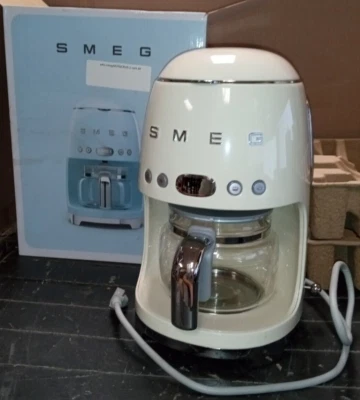 Smeg Retro Style Coffee Maker Machine, Cream. DCF02CRUS. - Image 1 of 4