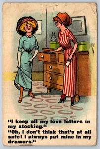 Cartas de amor en medias o cajones, postal de cómic de 1919, uns Donald McGill - Imagen 1 de 2