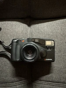 Chinon Auto 5501 Point and Shoot 35mm Film Camera with 38mm-90mm  Zoom Tested - Picture 1 of 10