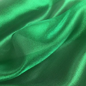 Wholesale 50Mts Of EMERALD GREEN Plain Organza Fabric 150CM Wedding Venue - Picture 1 of 2