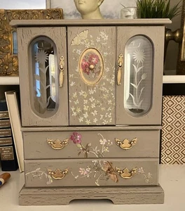 Vtg Tabletop Jewelry Box Armoire Bifold Glass Doors Drawers Necklace Carousels - Picture 1 of 10