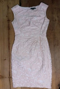 Abito tubino Ralph Lauren increspato taglia 6 rosa jacquard floreale romantico evento glam - Foto 1 di 8