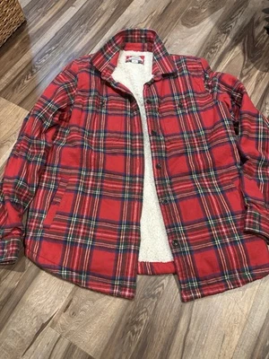 L.L. Camisa de franela a cuadros escocesa Bean para mujer forrada de sherpa, ajuste relajado, pequeña Foto 1 de 4