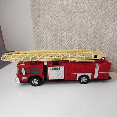 Vintage 1986 Hess Fire Truck Bank Amerada Lights Working Toy Hong Kong - Image 1 of 4
