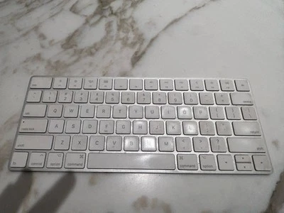 Apple A1644 MLA22LL Magic Keyboard White - Image 1 of 2