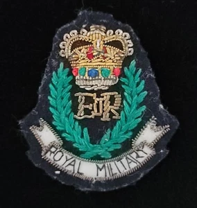 Queen Elizabeth II ERII Royal Military Bullion Wire Embroidered Blazer Hat Patch - Picture 1 of 12