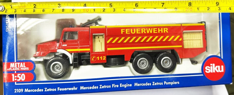 Siku Super Series 2109 Mercedes-Benz Zetros Fire Engine Die-Cast 1:50 - Image 1 of 1