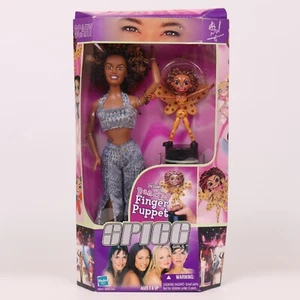 Hasbro Spice Girls Doll 1999 Viva Forever Scary Spice with Finger Puppet - Picture 1 of 10