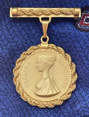 BROOCH PENDANT PAOLINA BORGHESE PRINCESS MARCELLA R. SIGNORINI COIN MEDAL - Изображение 1 из 4