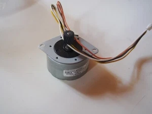 Moteur OKI KBL42LLE465A 3218AC2 - Picture 1 of 2