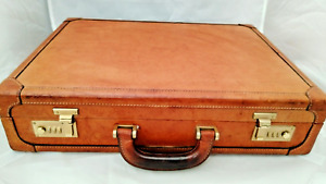Isanti Tan Leather Vintage attaché / brief case with integral combination locks