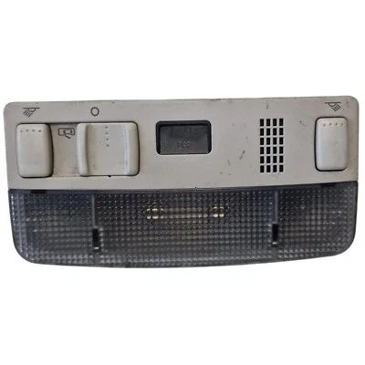 1U0947105B Front Seat Light Volkswagen PASSAT B5.5 2004 Foto 1 de 3