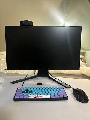 (780 dollars new) Alienware AW2521HF 240Hz 1ms IPS Full HD Gaming Monitor 25" - Image 1 of 3