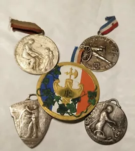 lotto 5 MEDAGLIE FRANCESI GRANDE GUERRA MONDIALE 1914 1918 RACCOLTA FONDI BENEFICENZA - Foto 1 di 2