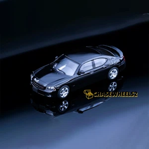 Caricabatteria Rollin 1:64 Dodge 08 R/T modello nero muscolare auto metallo pressofuso - Foto 1 di 3