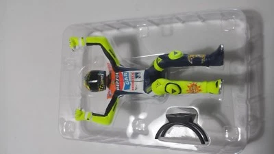 Valentino Rossi. MotoGP 2002. Figurine.  Minichamps 1/12.  - Image 1 of 4