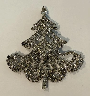 HTF VINTAGE SIGNED HATTIE CARNEGIE DANGLE RHINESTONE CHRISTMAS TREE BROOCH PIN - Image 1 of 4